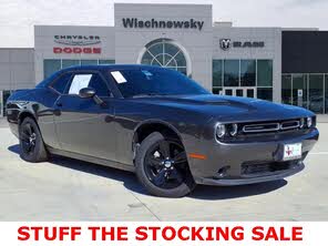 Dodge Challenger SXT RWD