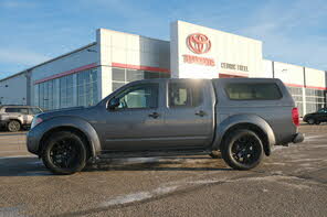 Nissan Frontier SV Crew Cab RWD