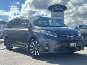 Toyota Sienna XLE 7-Passenger AWD