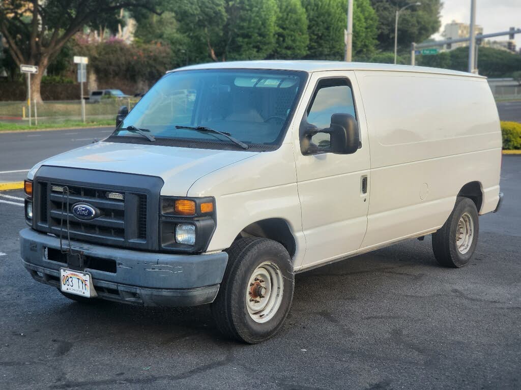 2014 Ford E-Series E-350 Super Duty Cargo Van
