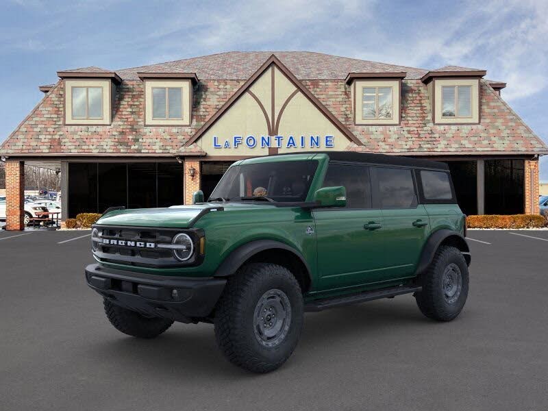 2024 Ford Bronco Outer Banks 4-Door 4WD