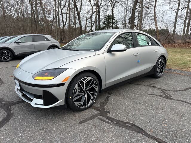 2025 Hyundai Ioniq 6 SEL AWD