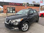 Nissan Kicks S FWD