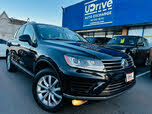 Volkswagen Touareg V6 Sport with Tech