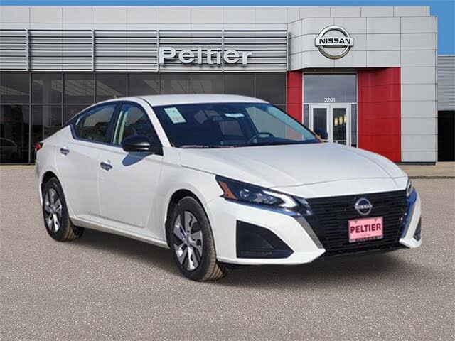 2025 Nissan Altima 2.5 S FWD