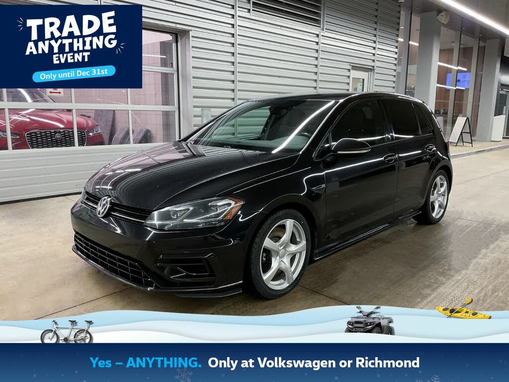 2018 Volkswagen Golf R 4-Door AWD