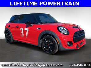 MINI Cooper John Cooper Works 2-Door Hatchback FWD