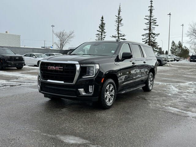 2023 GMC Yukon XL SLE 4WD