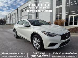 INFINITI QX30 Sport FWD