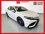 Toyota Camry SE FWD