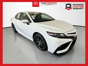 Toyota Camry SE FWD