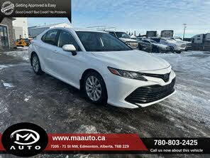 Toyota Camry Hybrid LE FWD