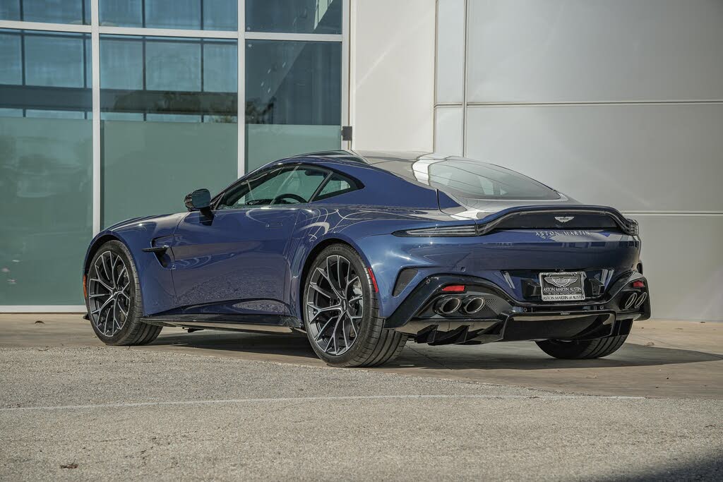 2025 Aston Martin Vantage Coupe RWD