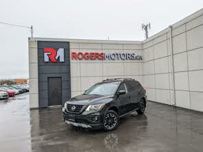 Nissan Pathfinder SL 4WD