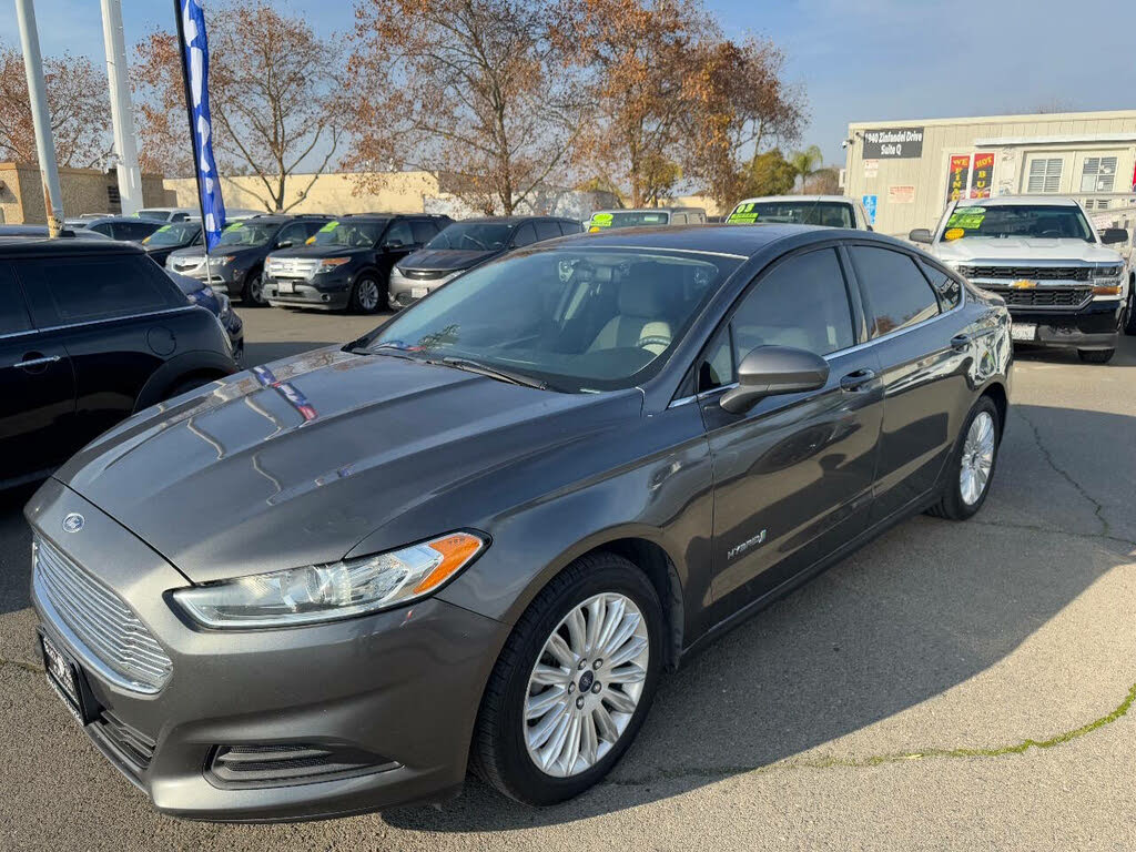 2016 Ford Fusion Hybrid S FWD