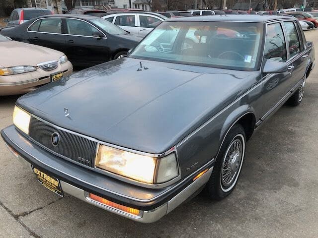 1987 Buick Electra Park Avenue Sedan FWD