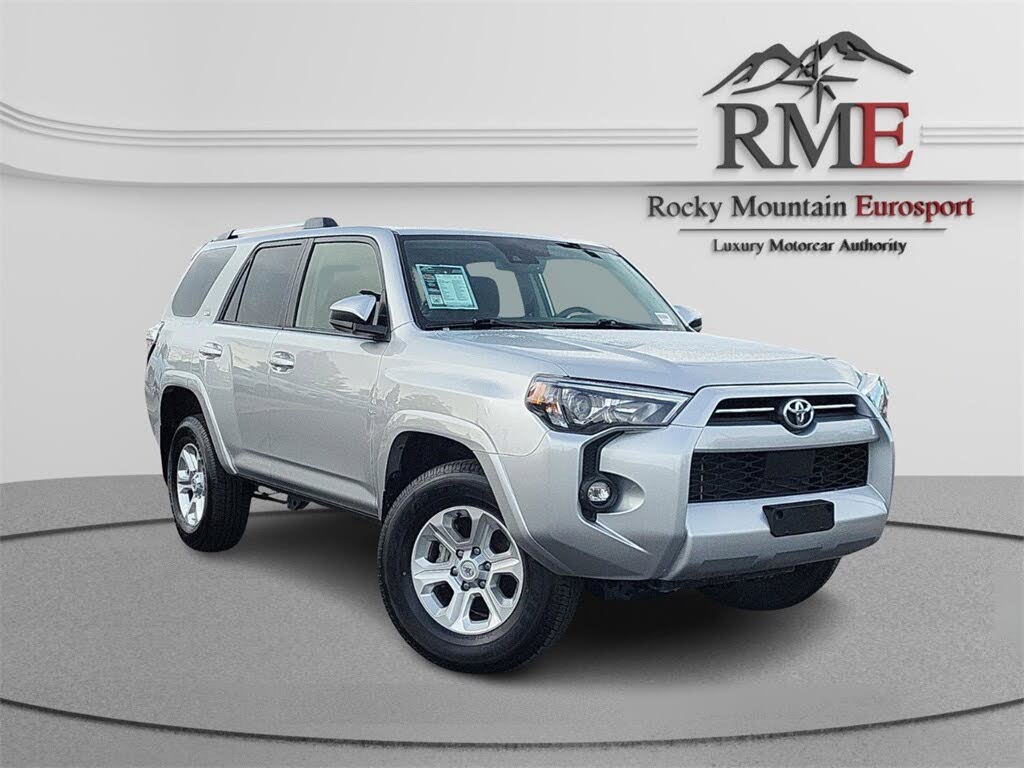 2024 Toyota 4Runner SR5 4WD