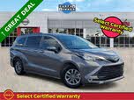 Toyota Sienna XLE 7-Passenger FWD