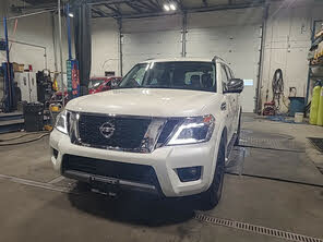 Nissan Armada Platinum 4WD