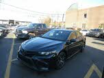 Toyota Camry SE FWD