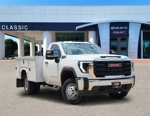 2024 GMC Sierra 3500HD Chassis Pro Regular Cab RWD