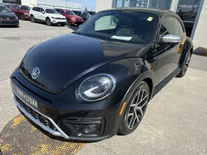 Volkswagen Beetle 2.0T Dune Hatchback FWD