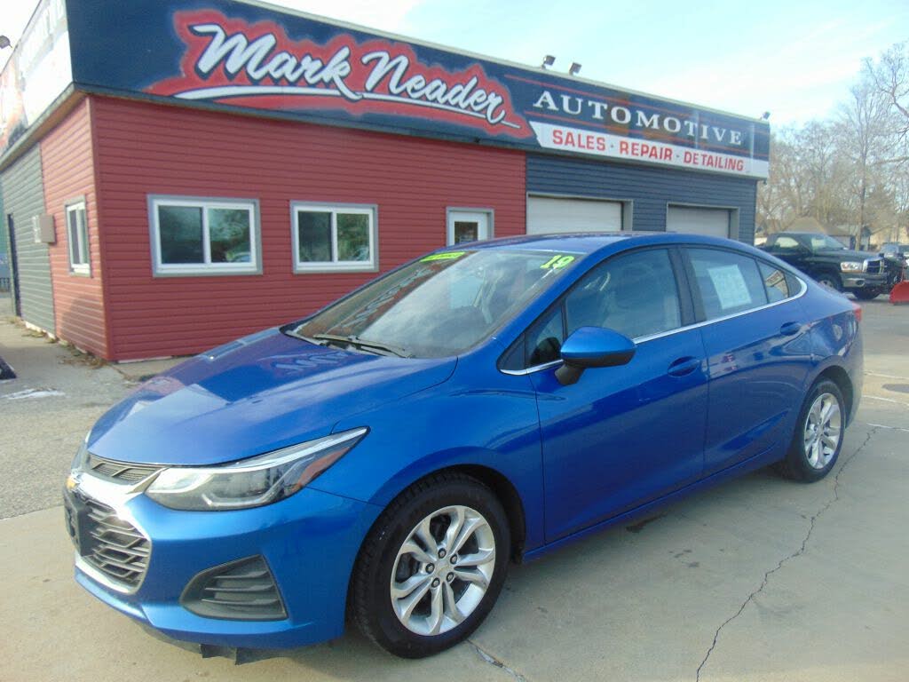 2019 Chevrolet Cruze LT Sedan FWD