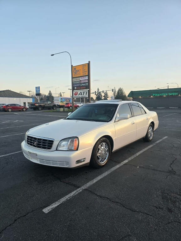 2004 Cadillac DeVille Sedan FWD