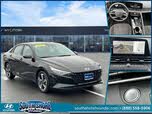 Hyundai Elantra SEL FWD