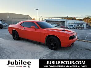 Dodge Challenger SXT RWD