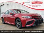 Toyota Camry SE FWD