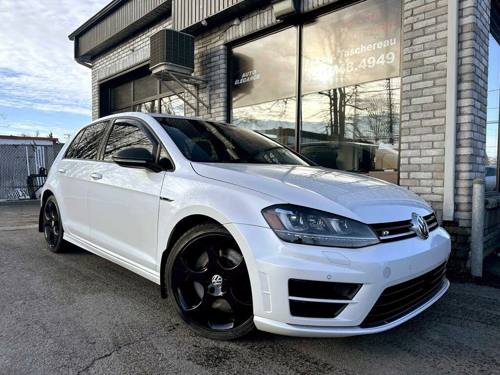 2016 Volkswagen Golf R 4-Door with DCC and Navigation