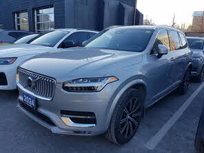 Volvo XC90 B6 Plus Bright Theme 7-Passenger AWD