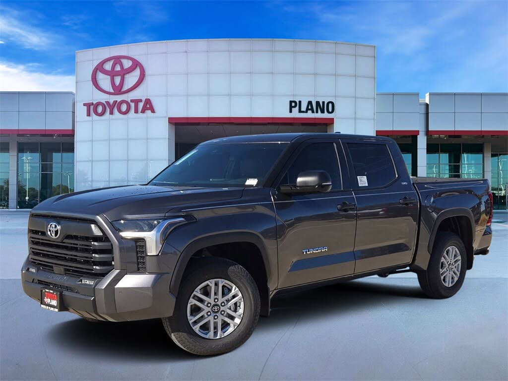 2025 Toyota Tundra SR5 CrewMax Cab 4WD