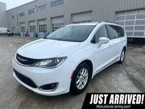 Chrysler Pacifica Touring L FWD