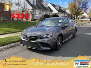 Toyota Camry LE AWD