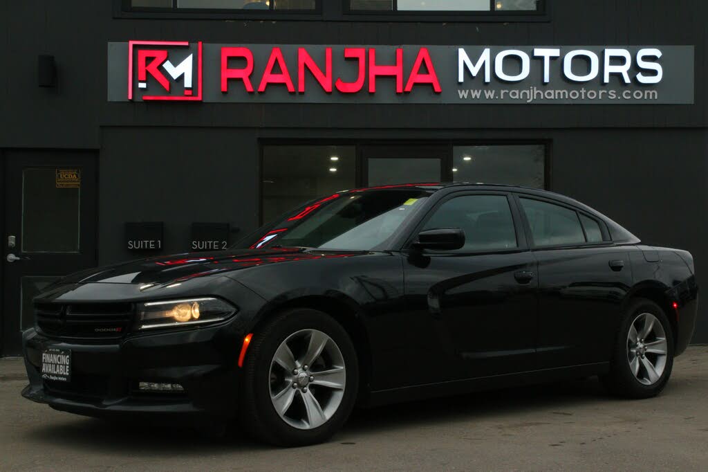 2016 Dodge Charger SXT RWD