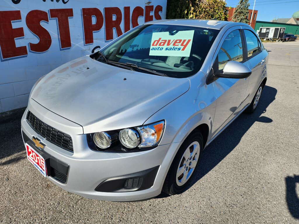 2015 Chevrolet Sonic LS Sedan FWD