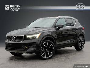 Volvo XC40 B5 Ultimate Bright Theme AWD