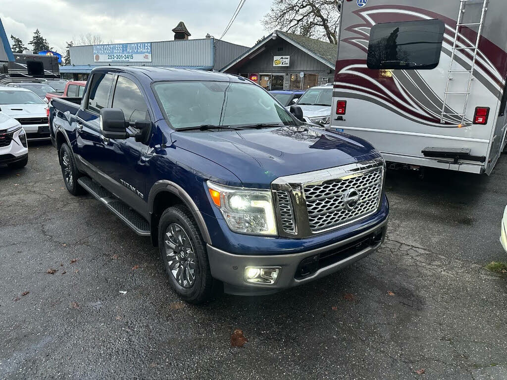 2019 Nissan Titan Platinum Reserve Crew Cab 4WD