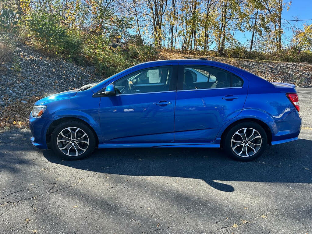 2019 Chevrolet Sonic LT Sedan FWD