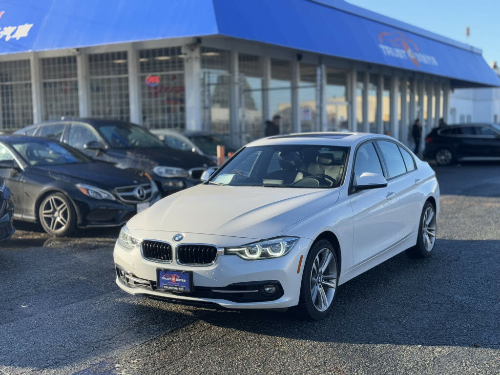 2018 BMW 3 Series 330i xDrive Sedan AWD