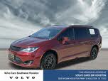 Chrysler Pacifica Launch Edition AWD