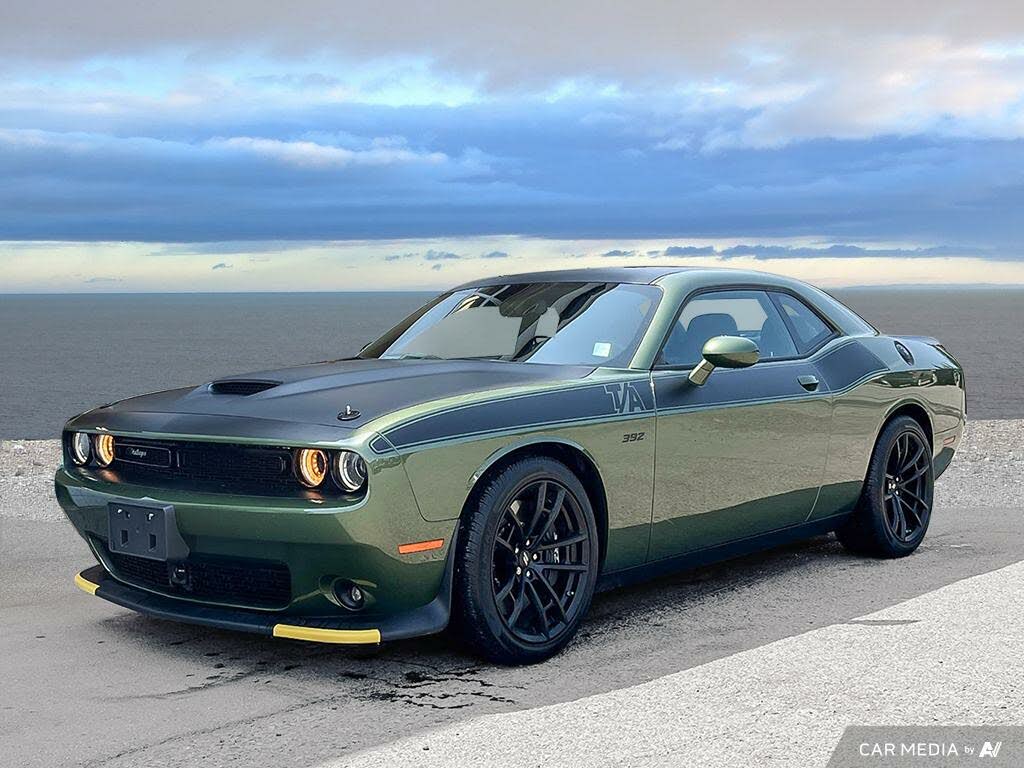 2022 Dodge Challenger R/T Scat Pack RWD