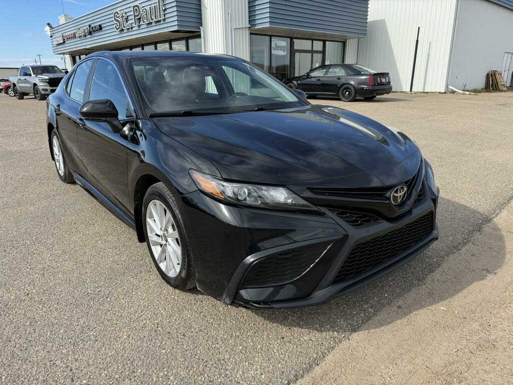 2021 Toyota Camry SE FWD