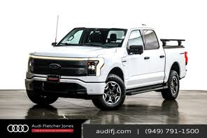 Ford F-150 Lightning Pro SuperCrew AWD