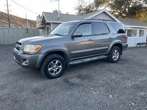 Toyota Sequoia SR5 4WD