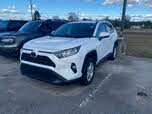 Toyota RAV4 XLE FWD