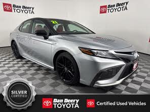 Toyota Camry Hybrid XSE FWD