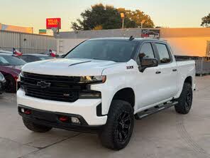 Chevrolet Silverado 1500 LT Trail Boss Crew Cab 4WD